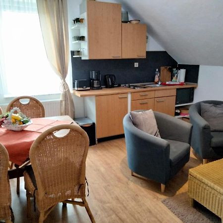 Ferienwohnung Neheim mit Dennis und Alexander Alexander mit Klimaanlage Exterior foto